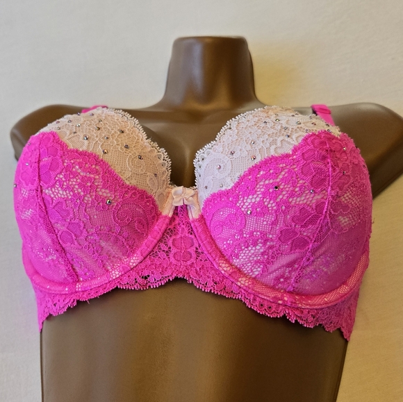 Victoria’s Secret Dream Angels Lined Demi (36C) - Picture 5 of 10